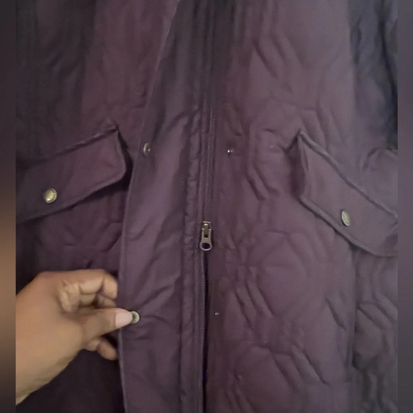 Land’s End Quilted Dark Purple Primaloft full snap front long coat, size LP - Picture 3 of 4